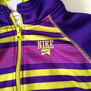 Nike Girls Jacket Size Large